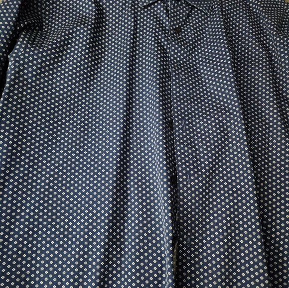 Express Fitted XL 17.5 Flower Geometric Design Dress Shirt - Picture 3 of 16